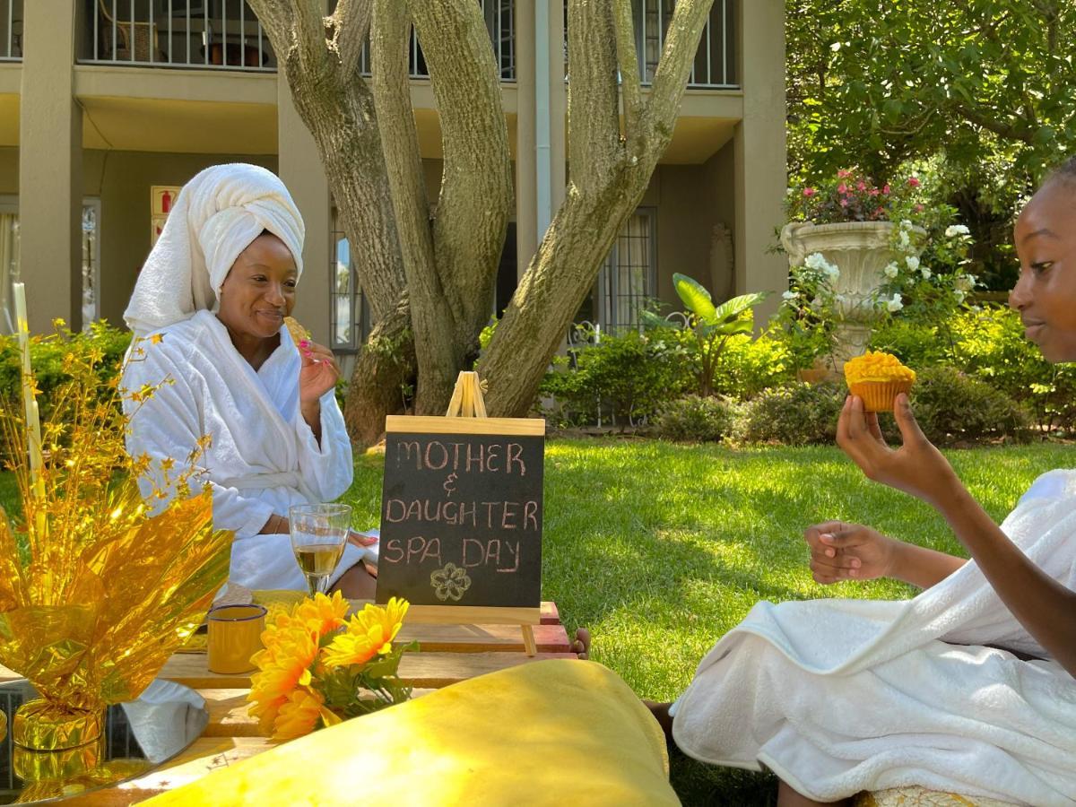 Amoris Guest House-Waterkloof Ridge Претория Екстериор снимка