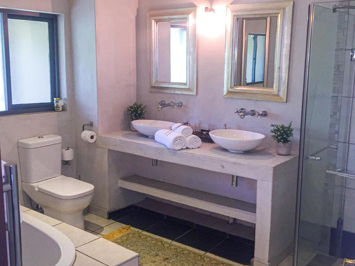 Amoris Guest House-Waterkloof Ridge Претория Екстериор снимка